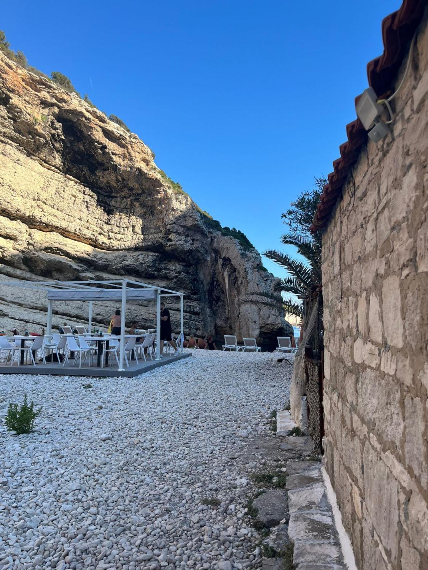 Holiday Home Stiniva Vis Ngoại thất bức ảnh