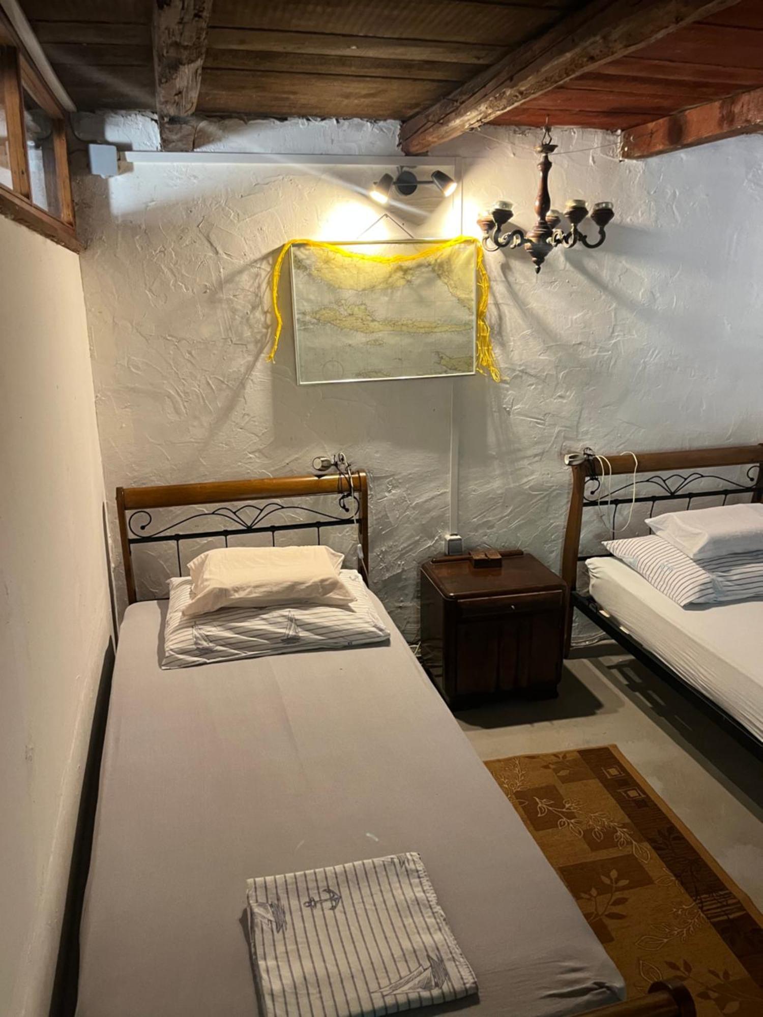 Holiday Home Stiniva Vis Ngoại thất bức ảnh