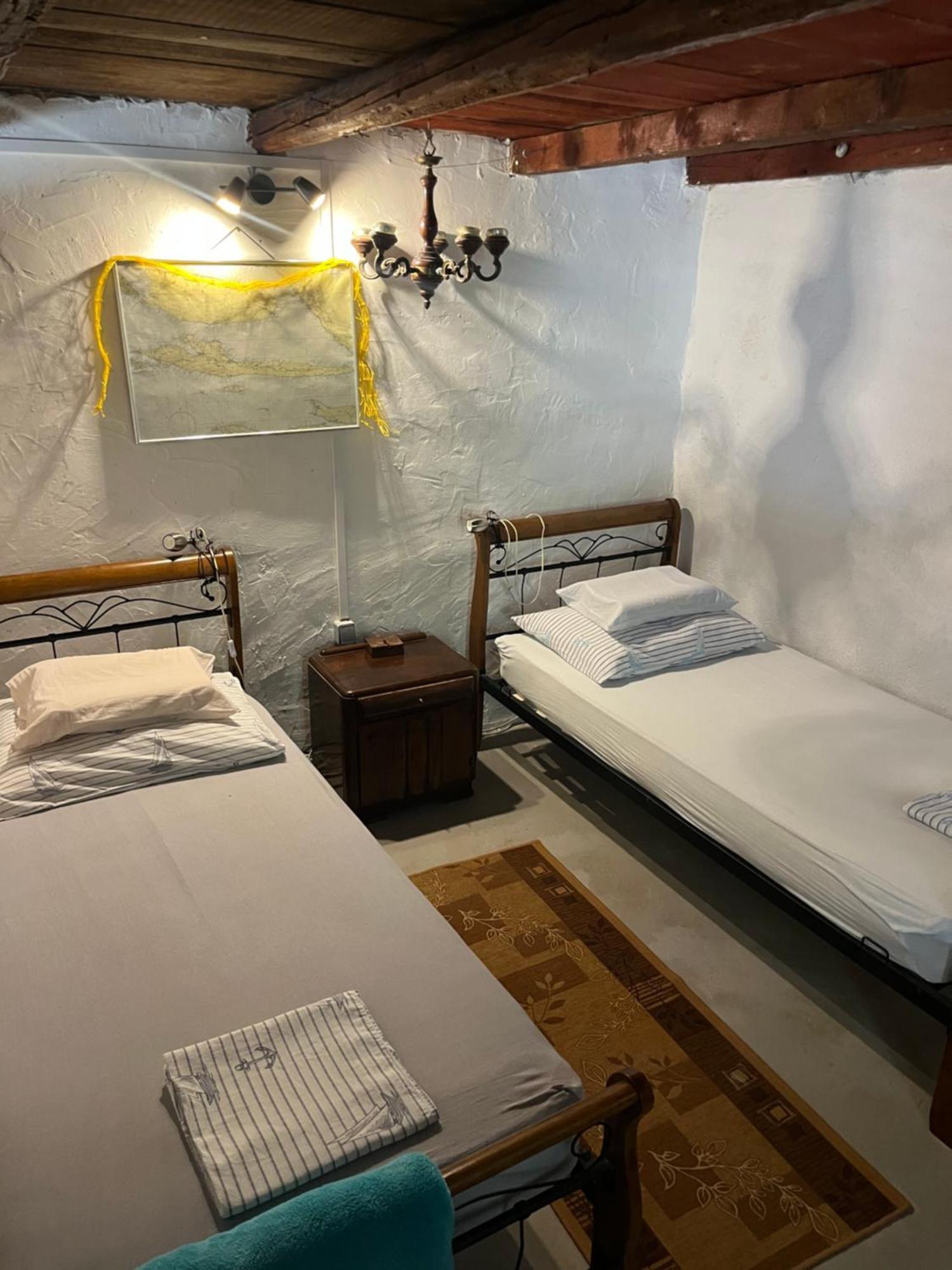 Holiday Home Stiniva Vis Ngoại thất bức ảnh
