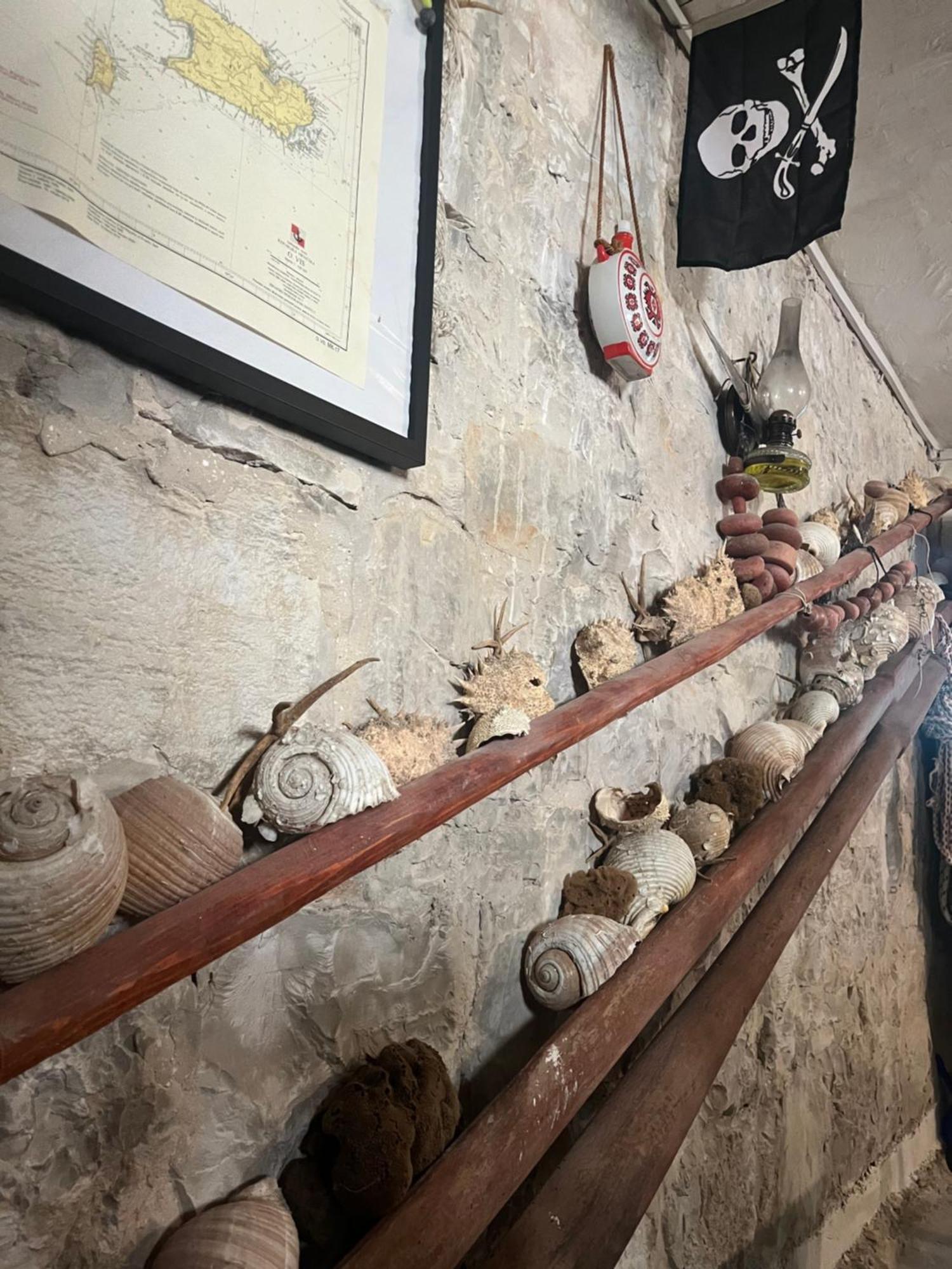 Holiday Home Stiniva Vis Ngoại thất bức ảnh